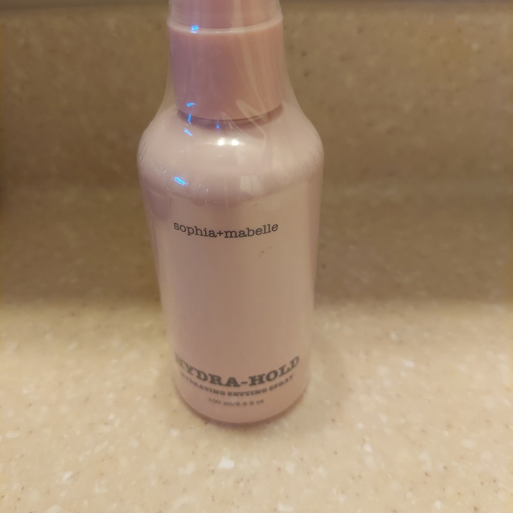 Hydra-Hold Setting Spray - Soft Pink